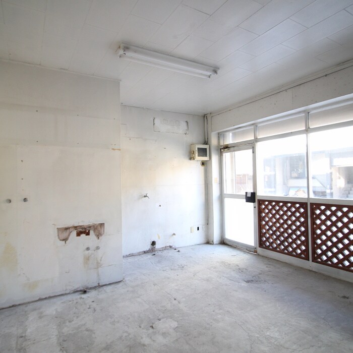 物件内観写真9　(居室)