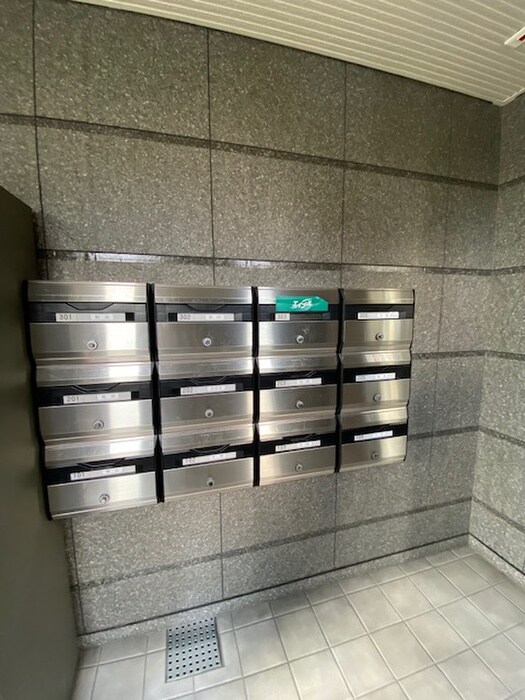 物件外観写真6　(建物設備)