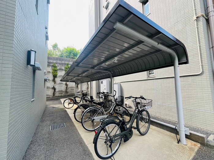 ヴァンヴェール２の駐輪場