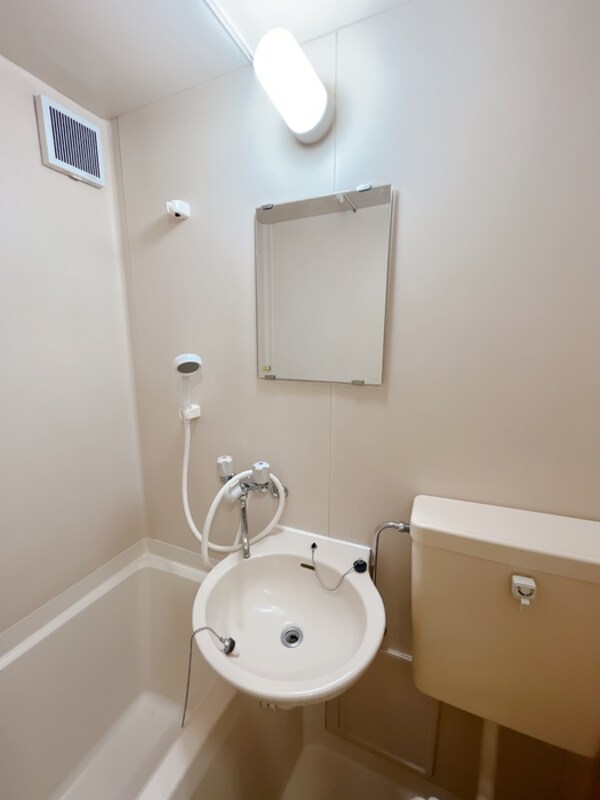 バス／シャワールーム等