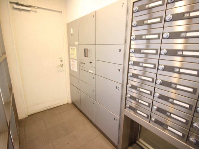 物件外観写真3　(建物設備)