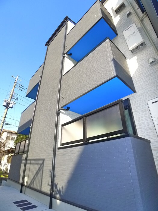 物件外観写真1　(外観写真)