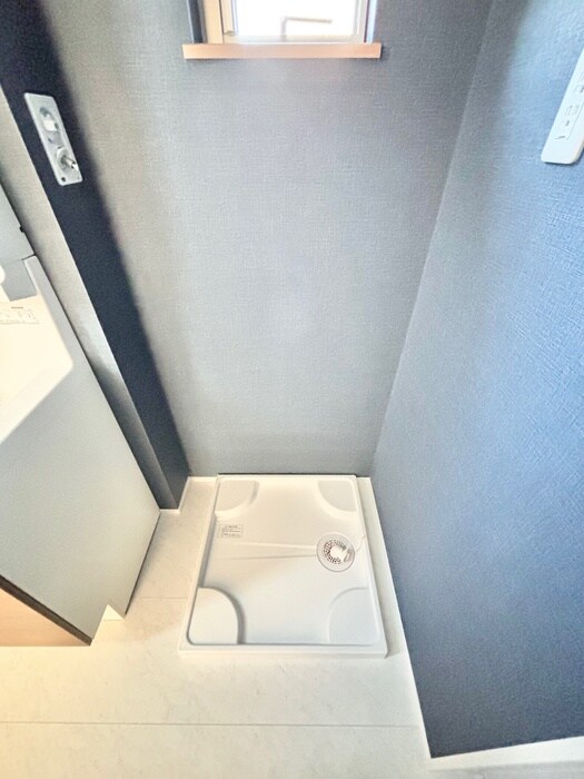 物件内観写真15　(洗濯機置場)