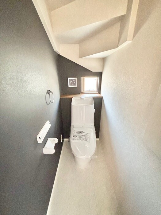 物件内観写真16　(トイレ)