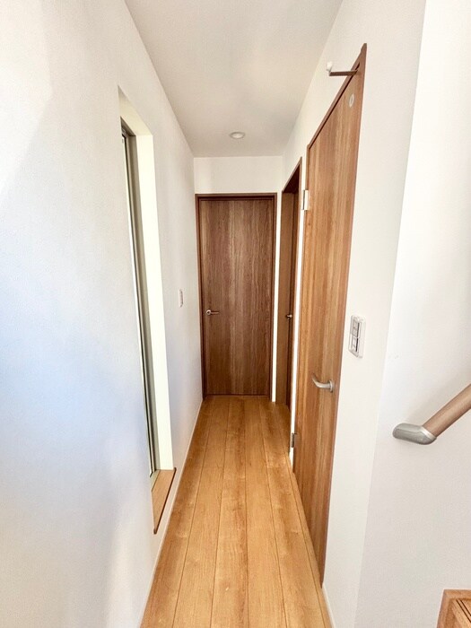 物件内観写真22　(廊下)