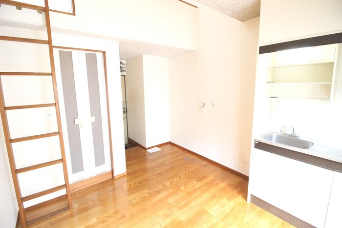 物件内観写真9　(居室)