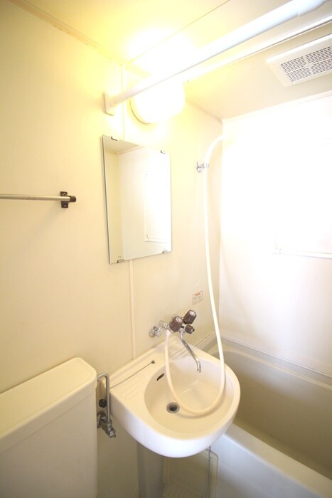 物件内観写真14　(洗面)