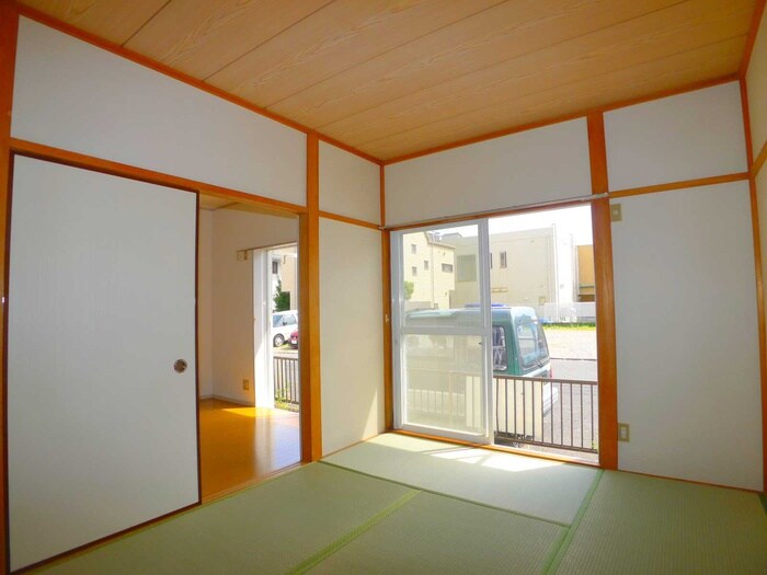 物件内観写真13　(居室)