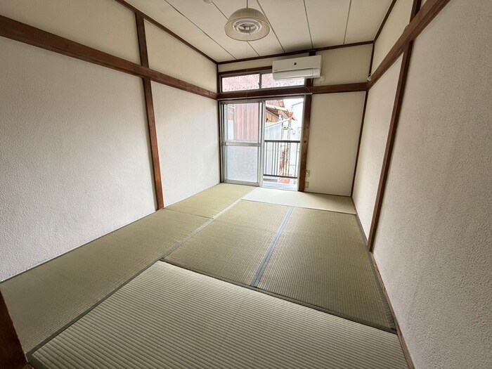 物件内観写真8　(居室)