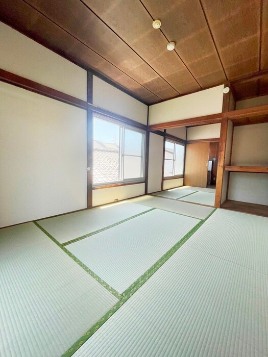 物件内観写真8　(居室)