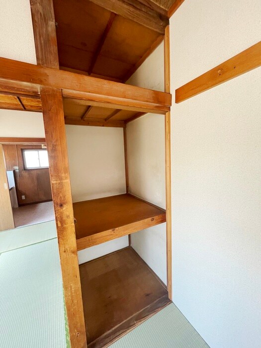 物件内観写真12　(収納)