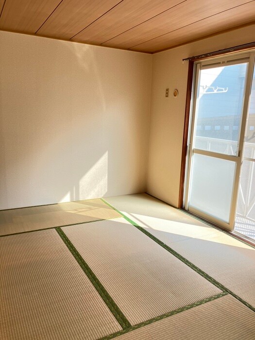 ヴェルドミール夏見Ａ棟の居室