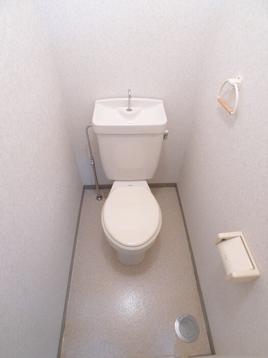 物件内観写真10　(トイレ)