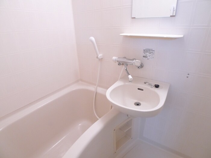 物件内観写真11　(バス／シャワールーム等)