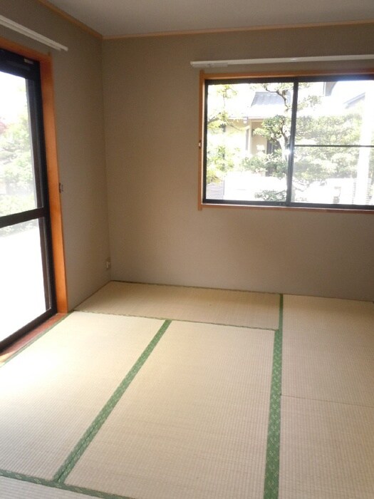 物件内観写真6　(居室)