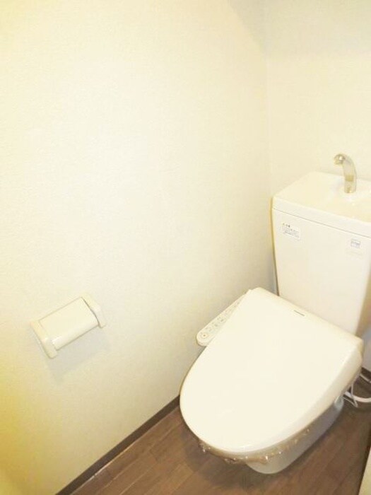 物件内観写真13　(トイレ)