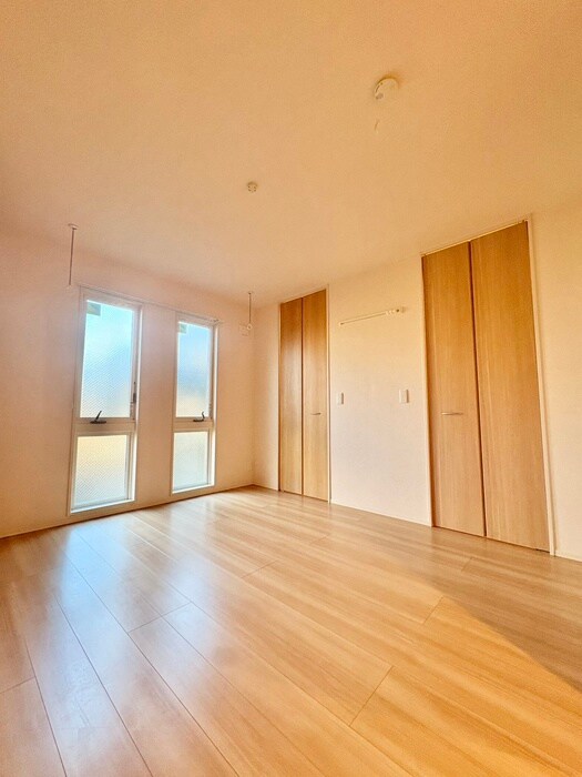 物件内観写真9　(居室)