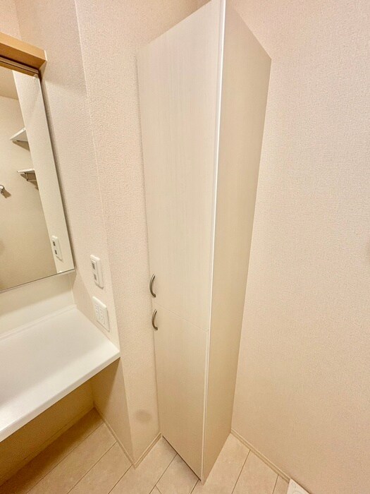 物件内観写真18　(収納)