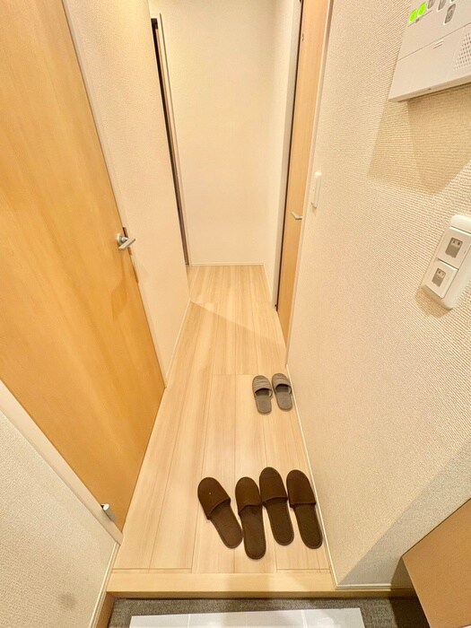 物件内観写真20　(廊下)