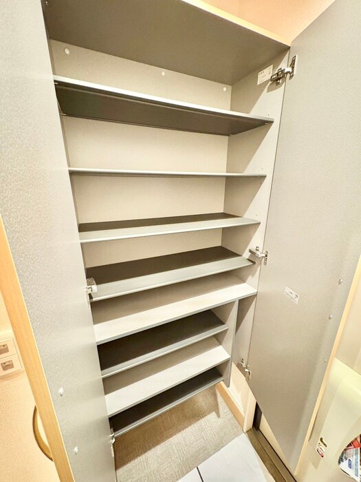 物件内観写真21　(靴箱)