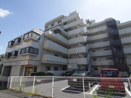 クリオ鴨居壱番館（305）外観写真