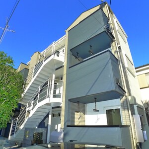 ブライトニング東保木間外観写真