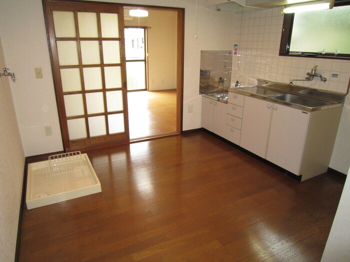 物件内観写真10　(居室)