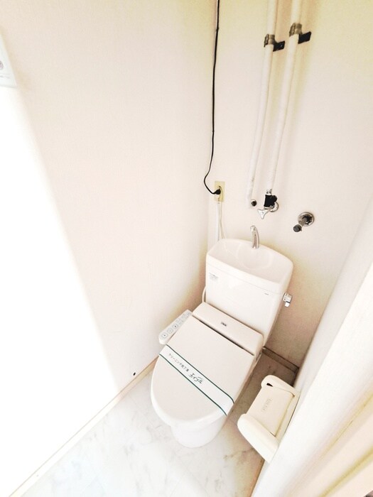 物件内観写真13　(トイレ)