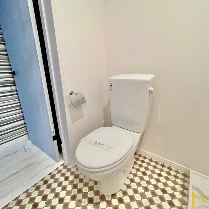 物件内観写真14　(トイレ)