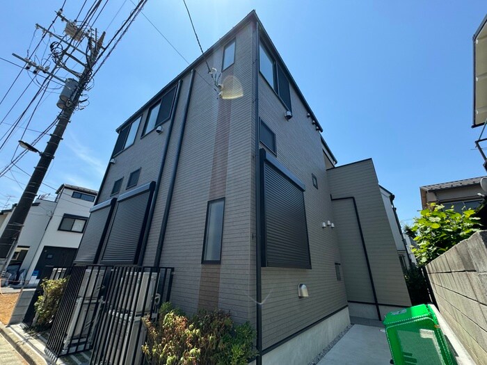 物件外観写真1　(外観写真)