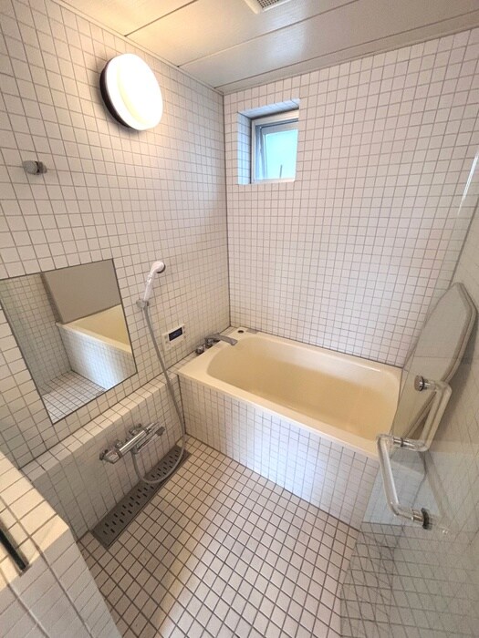 物件内観写真12　(バス／シャワールーム等)