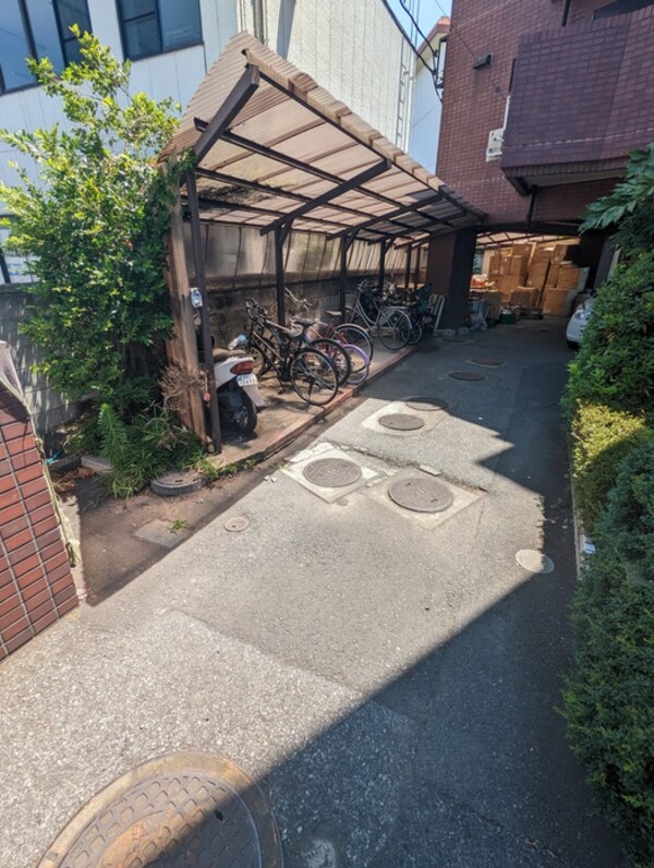 駐輪場