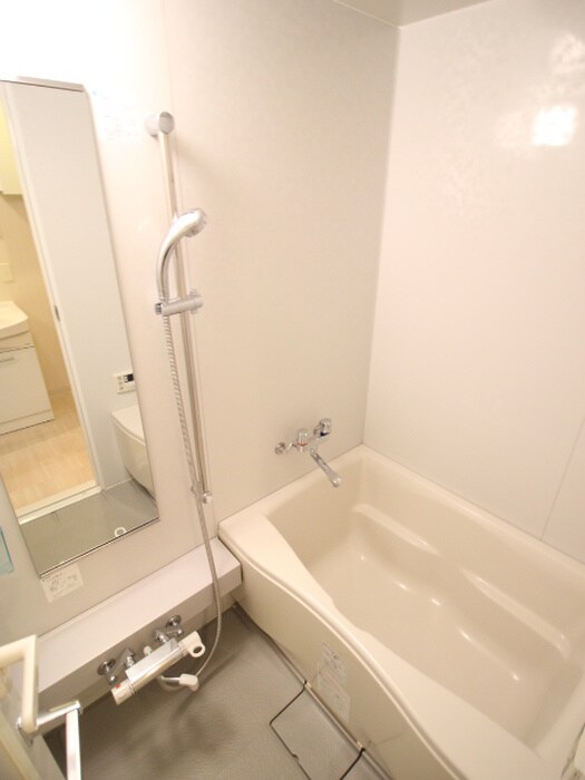 物件内観写真12　(バス／シャワールーム等)