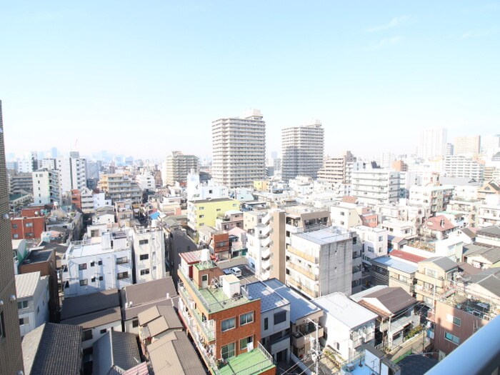 物件内観写真20　(室内からの展望)