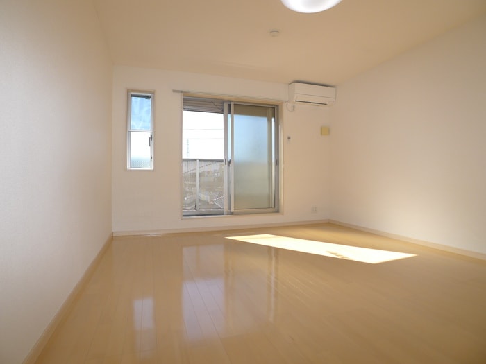 物件内観写真6　(居室)