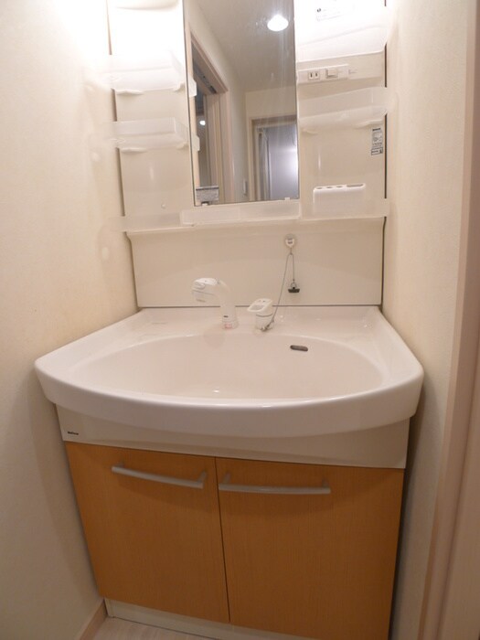 物件内観写真11　(洗面)