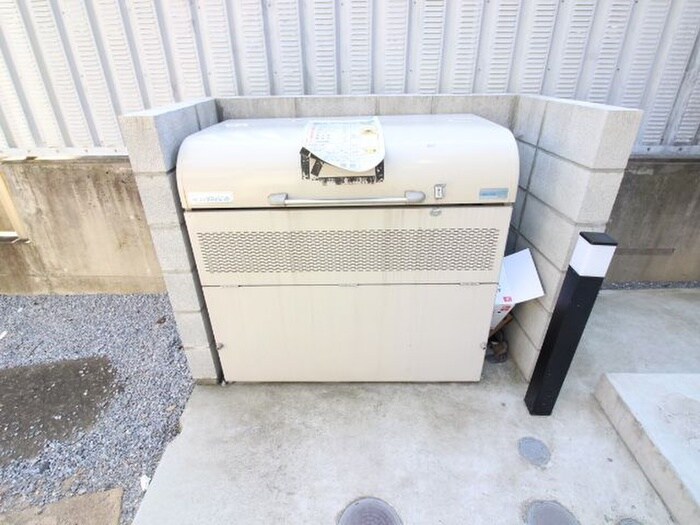 物件外観写真4　(建物設備)