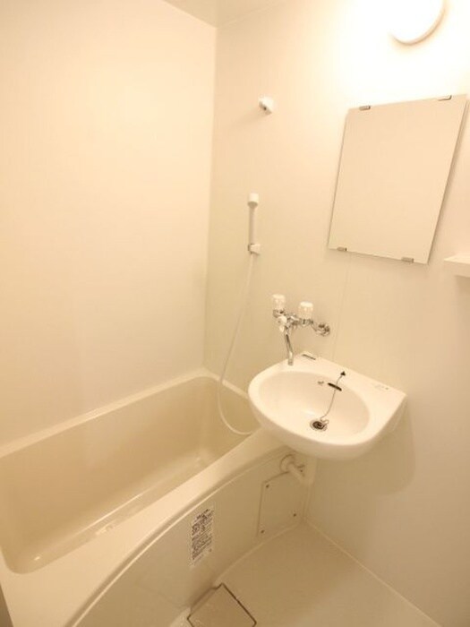 物件内観写真13　(バス／シャワールーム等)