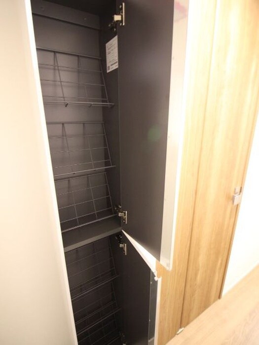 物件内観写真17　(靴箱)