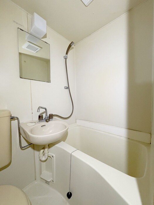 物件内観写真13　(バス／シャワールーム等)