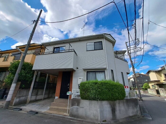 グレース・ドミールの物件外観写真