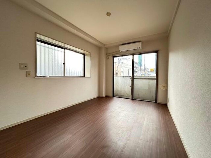 物件内観写真13　(居室)