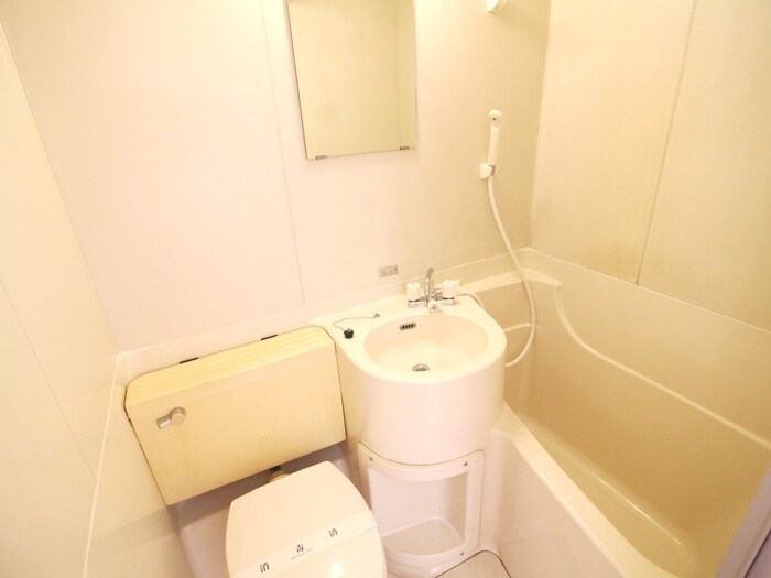 物件内観写真12　(バス／シャワールーム等)