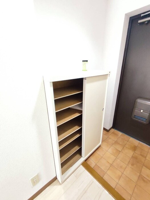 物件内観写真20　(靴箱)