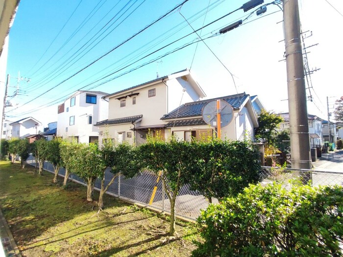 物件内観写真22　(室内からの展望)