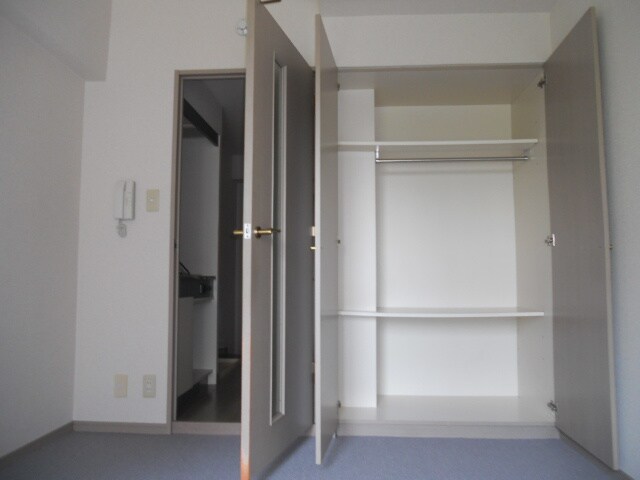 物件内観写真9　(収納)
