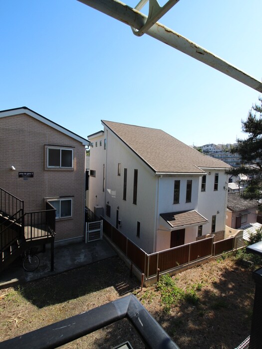 物件内観写真17　(室内からの展望)