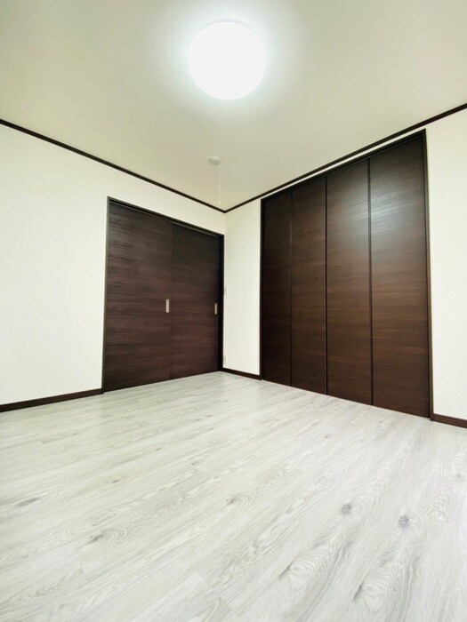 物件内観写真8　(居室)