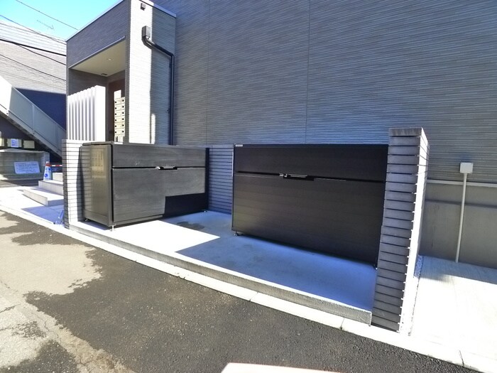 物件外観写真6　(建物設備)