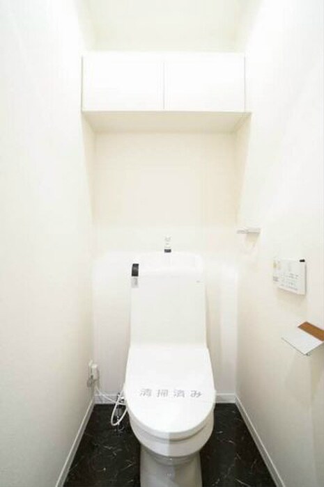 物件内観写真11　(トイレ)